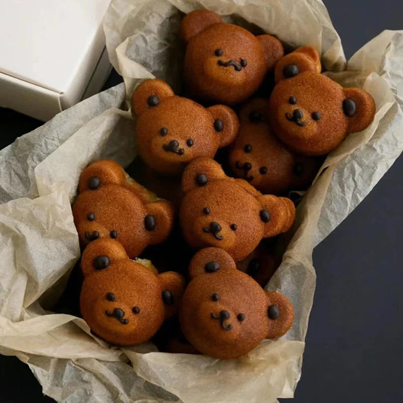 6 Even Bear Mold Baking