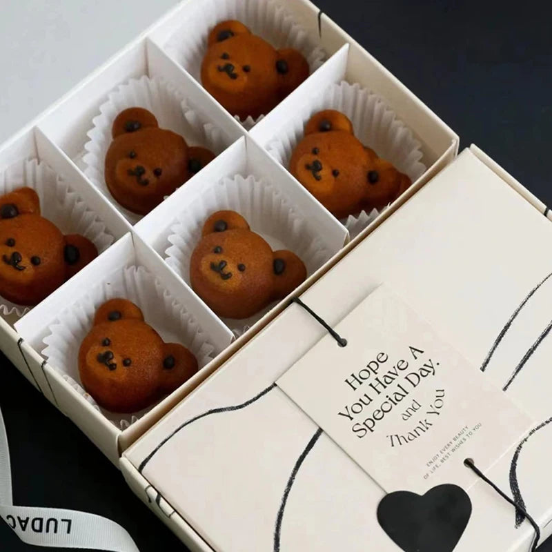 6 Even Bear Mold Baking